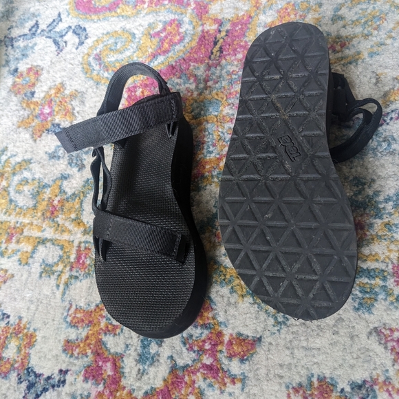 Black Platform Teva Sandals - Picture 3 of 3